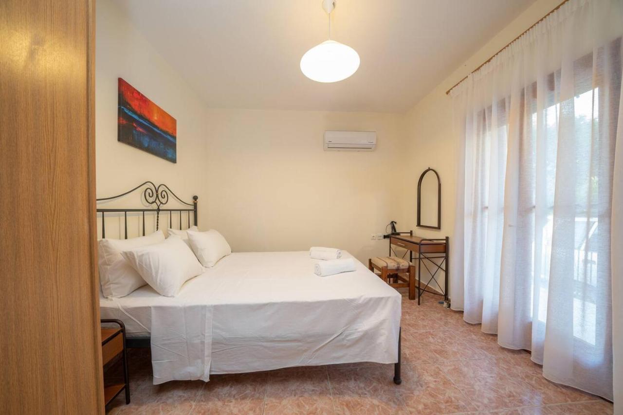 סבורונטה Afroditi Holiday Home - Blue Apartment מראה חיצוני תמונה