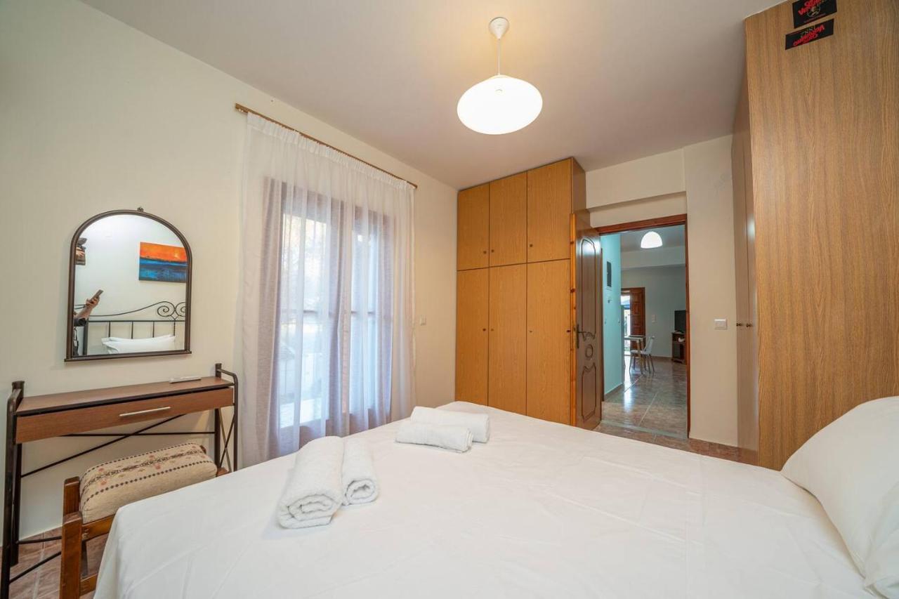 סבורונטה Afroditi Holiday Home - Blue Apartment מראה חיצוני תמונה